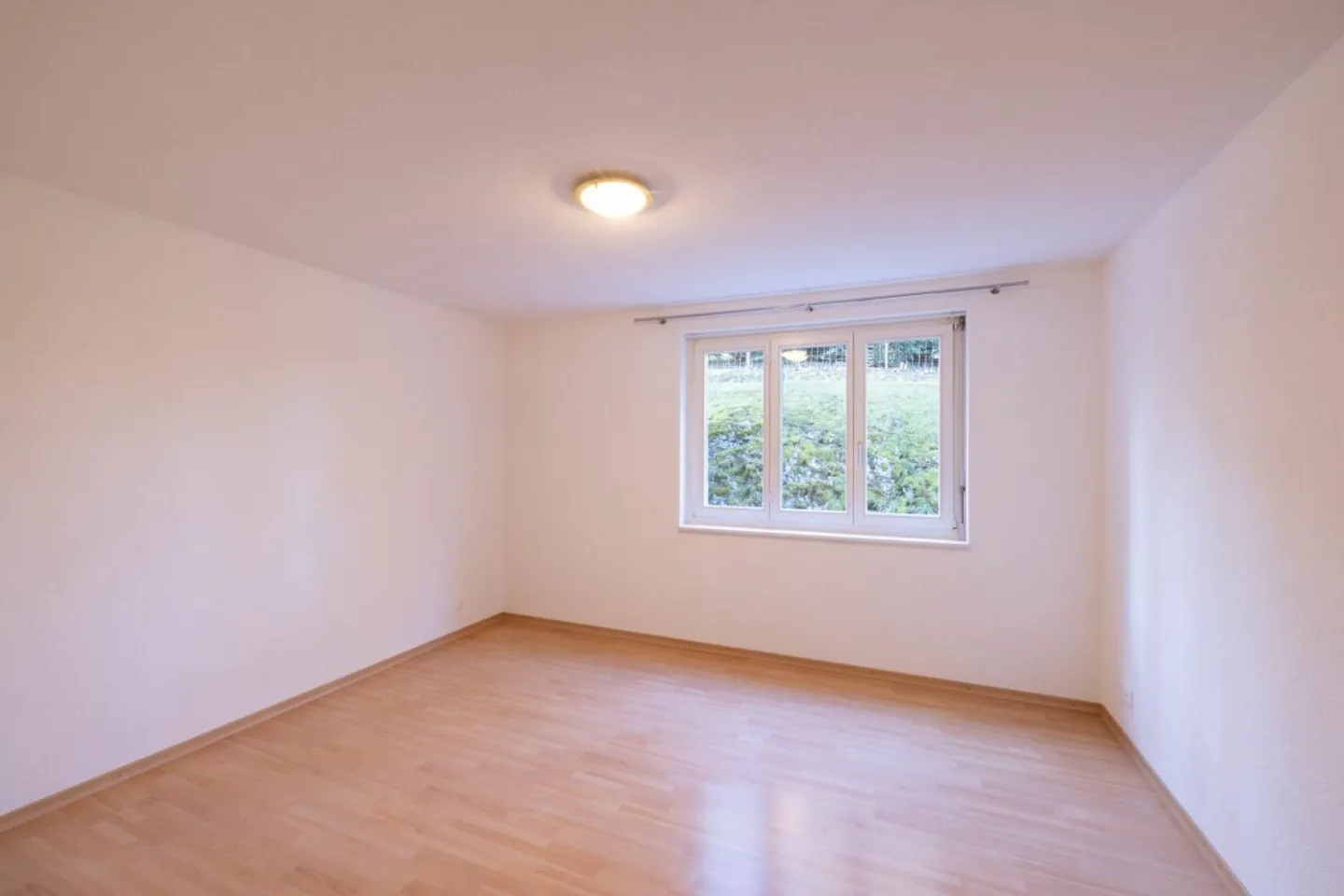 Geräumige Wohnung in ruhiger Lage - Foto 11 von 13