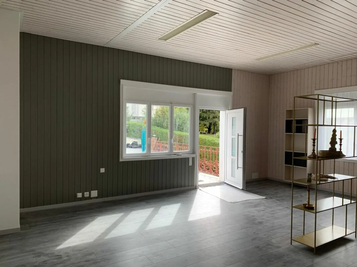 3.5-room apartment on the ground floor - Photo 2 of 5