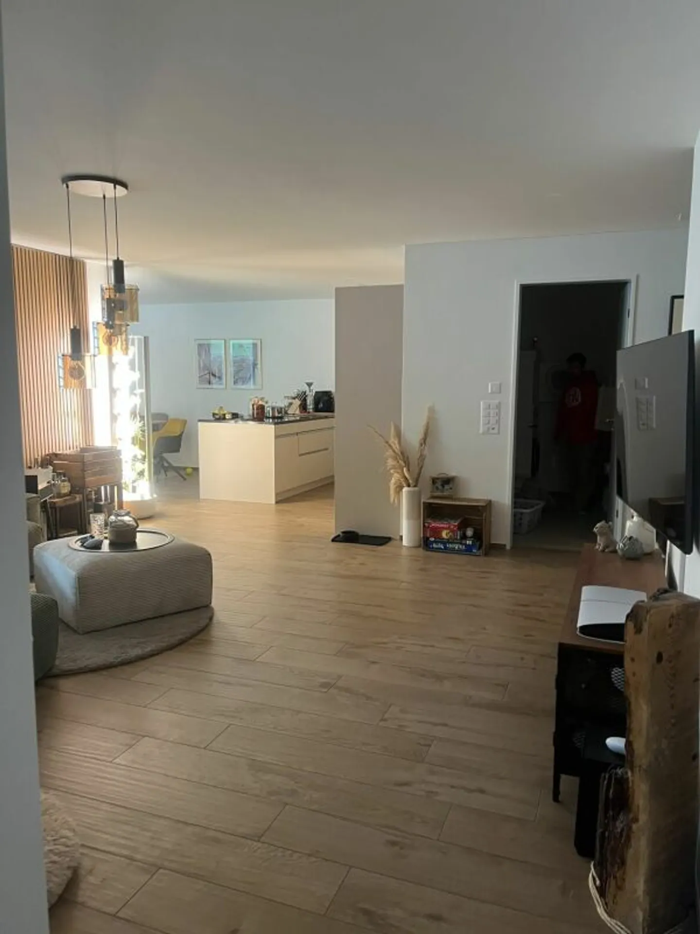Appartamento 3,5 camere di alta qualità in affitto nel ben curato Parco Verde - Foto 4 di 8