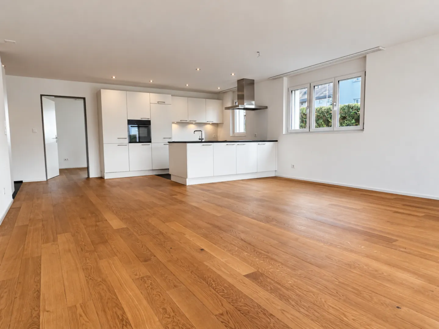 Appartamento moderno di 3,5 stanze in centro cerca nuovo inquilino - Foto 2 di 7