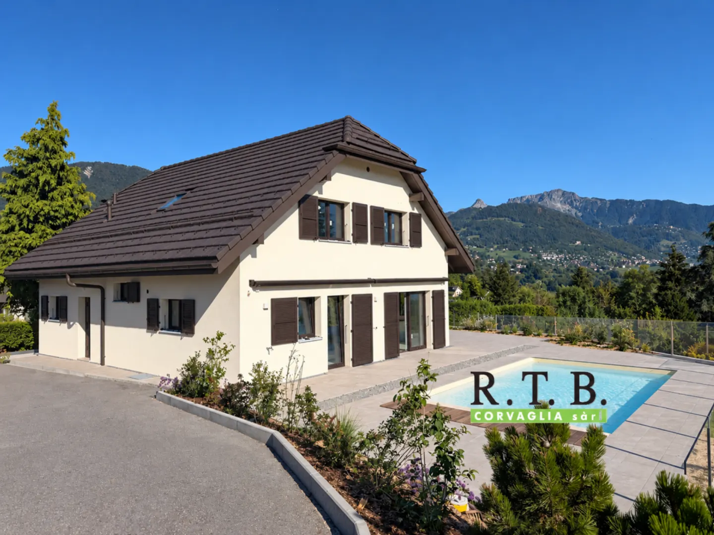 Villa Éblouissante avec Vue sur le Lac - Photo 1 sur 13