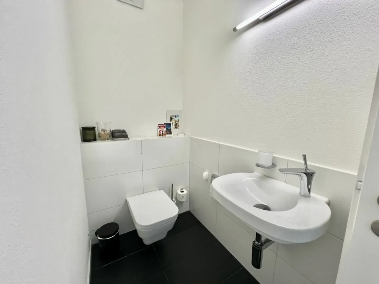 Appartement élégant 3,5 pièces avec vue sur le lac - Photo 13 sur 13