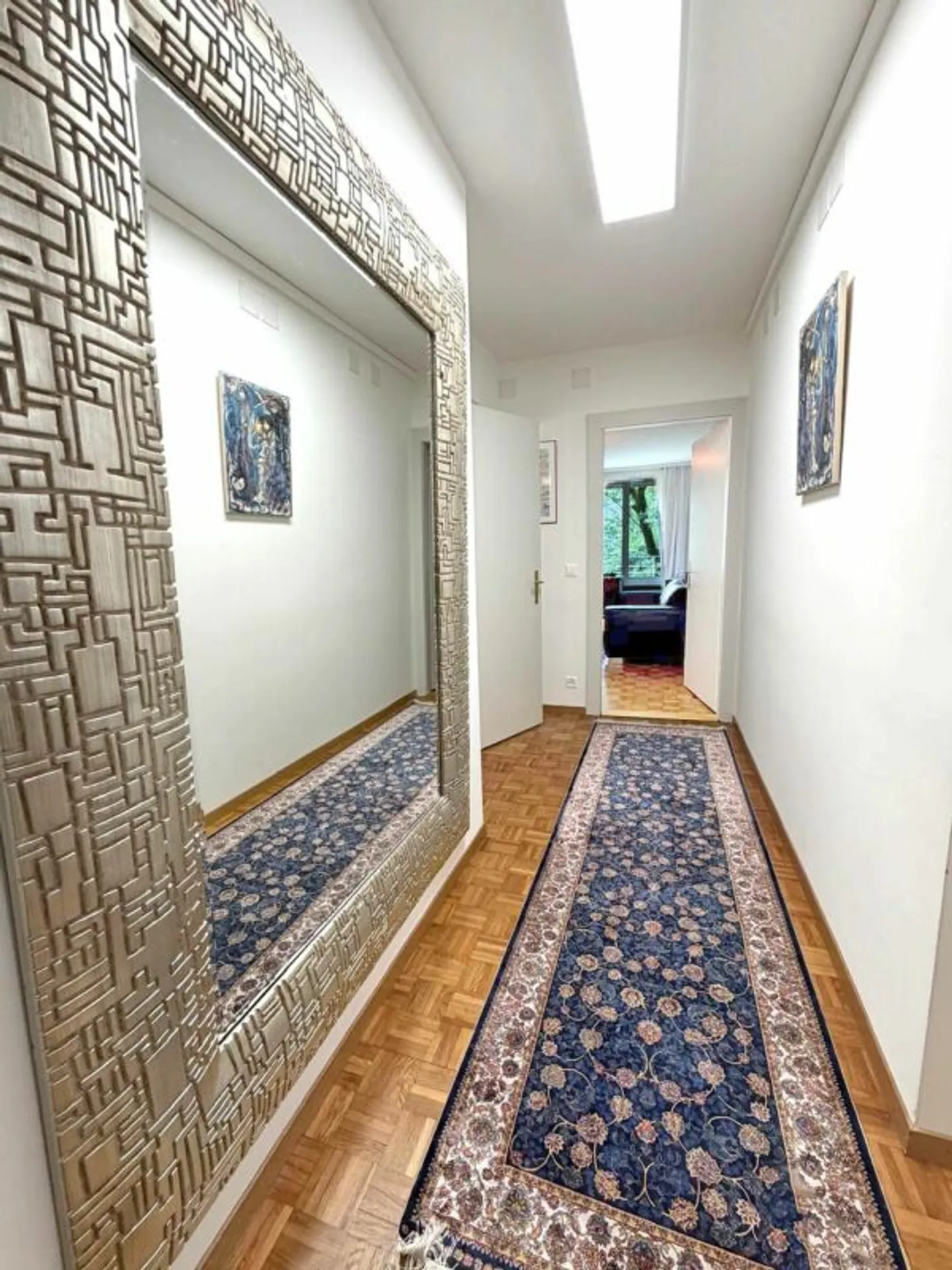 Beautiful spacious apartment with two balconies - Photo 1 of 13
