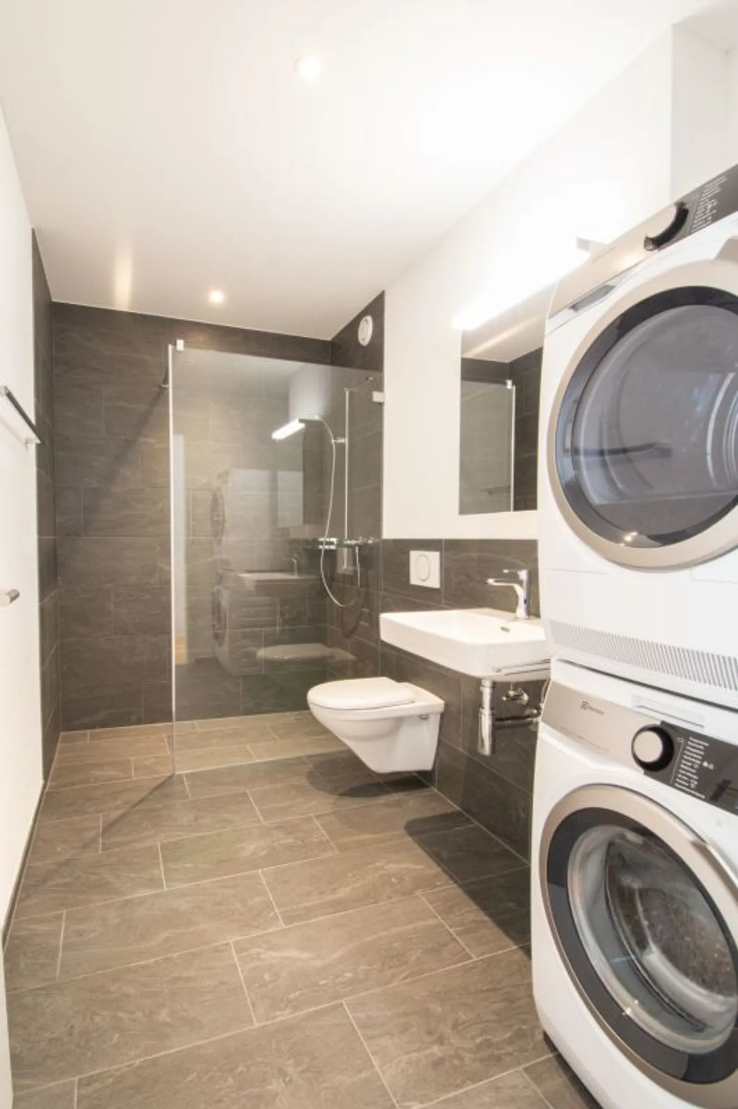 Sonnige Attikawohnung - Foto 12 von 13