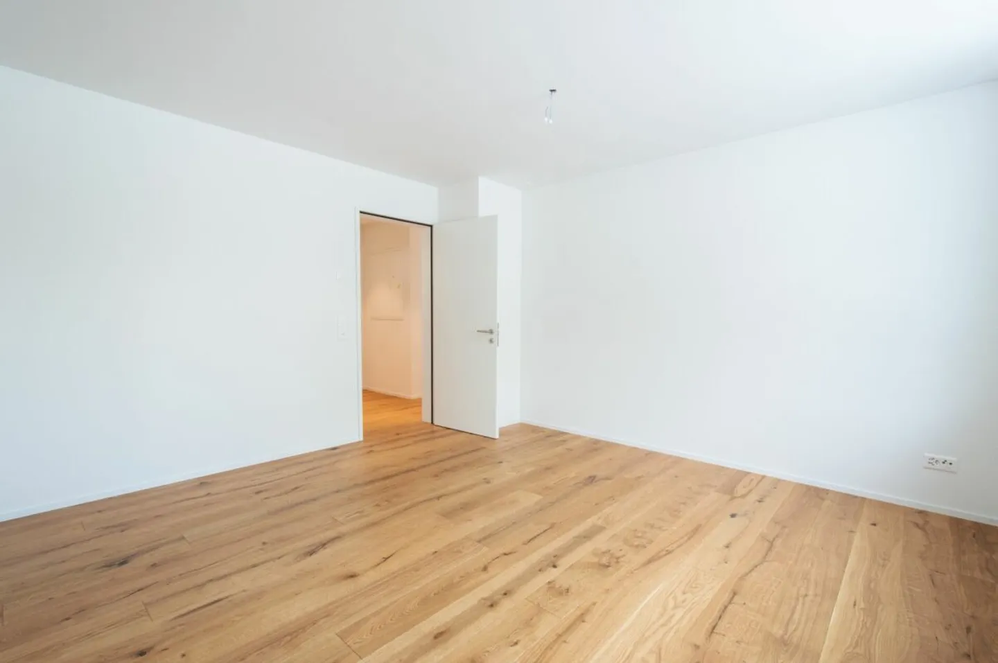 Appartamento con giardino in una posizione attraente a Mels - Foto 4 di 12