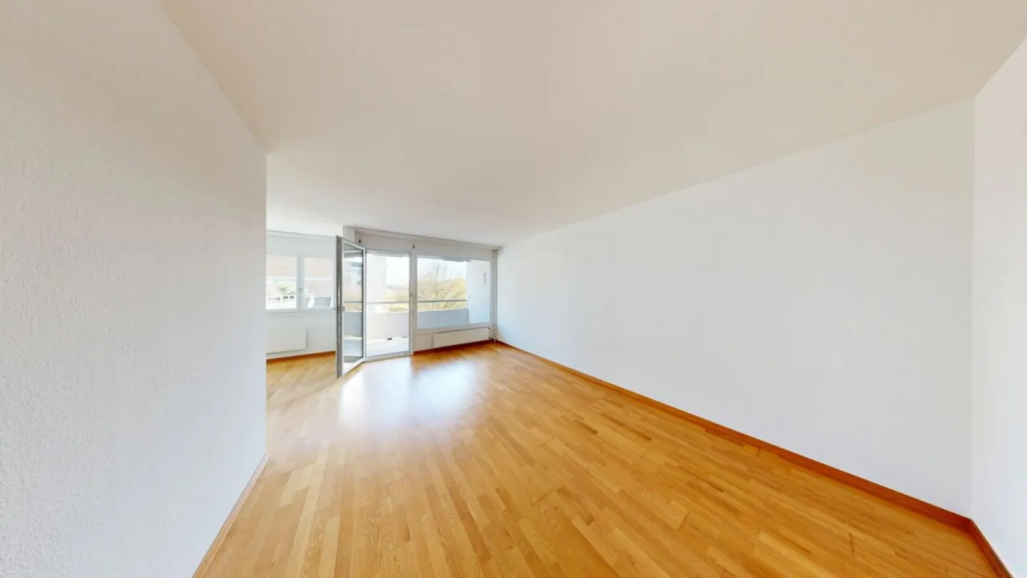 Appartamento 4.5 stanze parzialmente ristrutturato al 6° piano a Ittigen - Foto 5 di 10