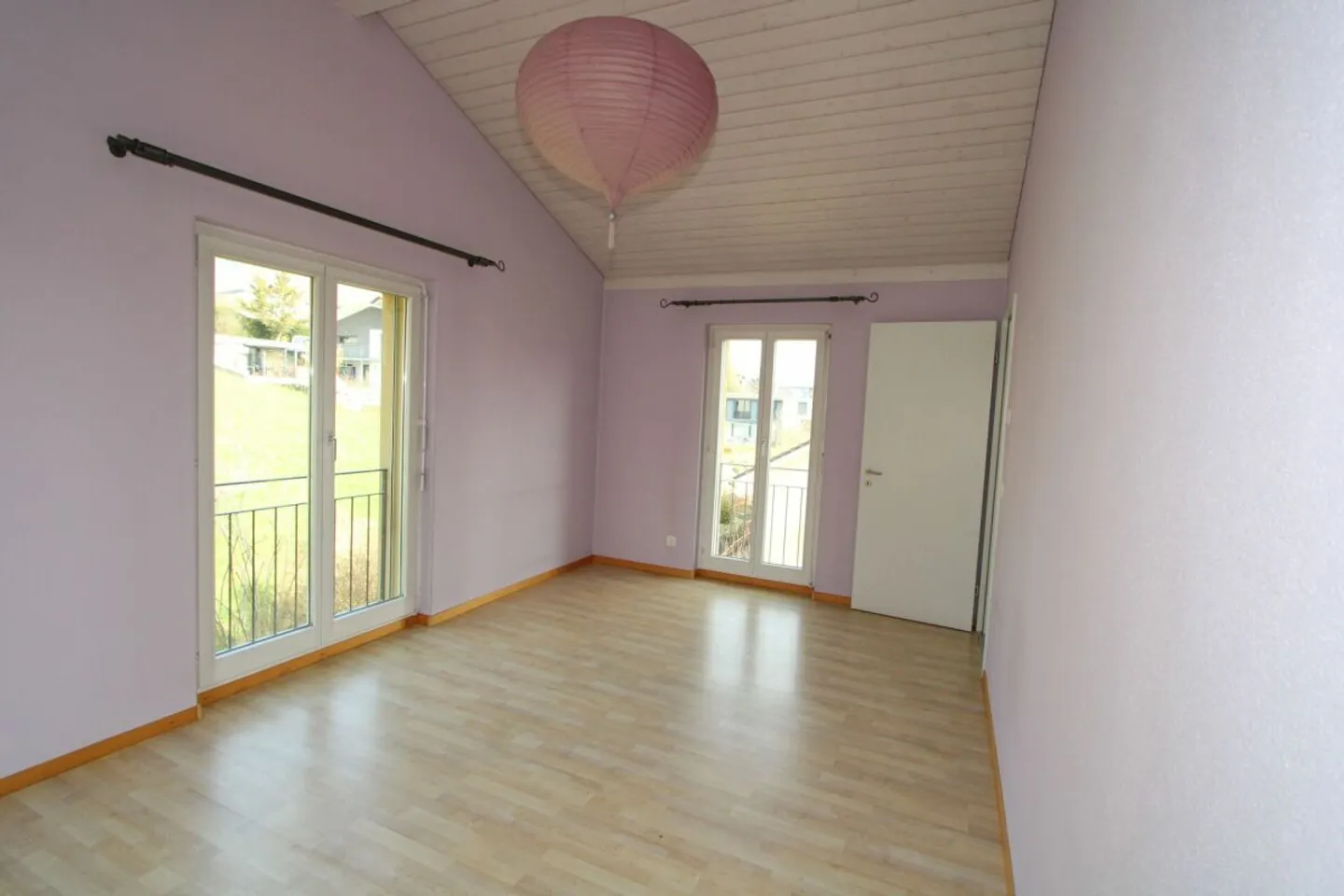 Votre paradis résidentiel dans un endroit calme - Photo 8 sur 13