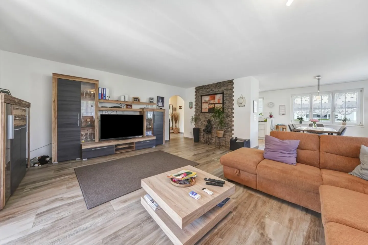 Space for the Family, Retreats to Enjoy and a Private Pool - Photo 9 of 13