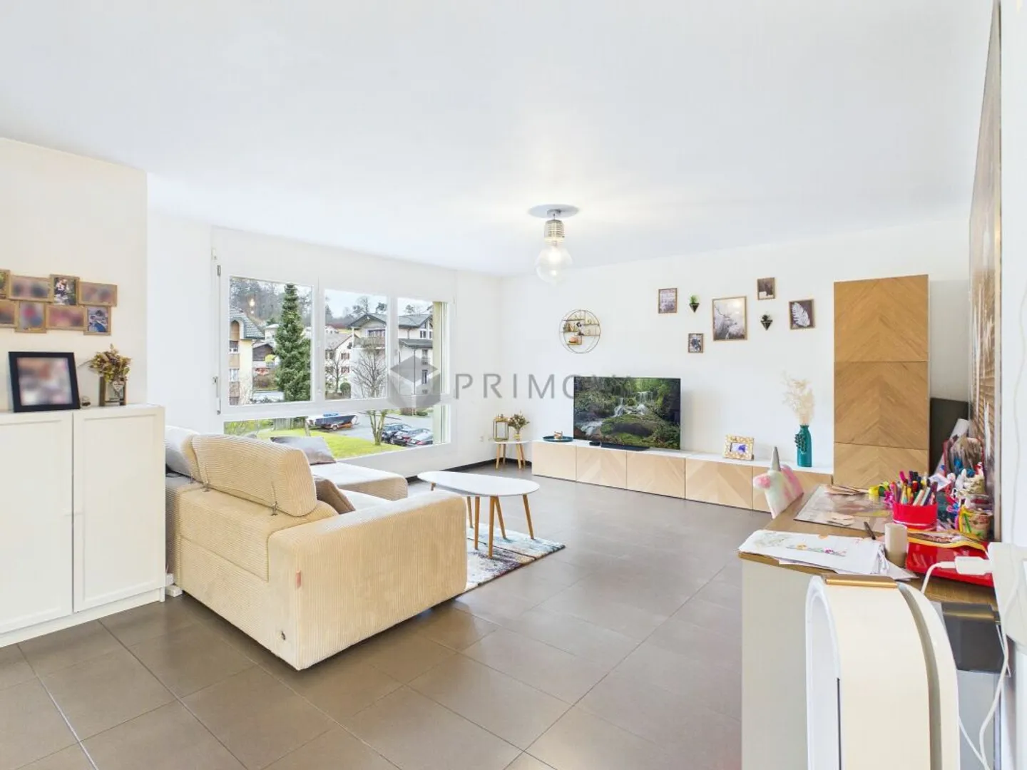 Sun-drenched living happiness: Modern 3.5 room oasis with south-facing balcony in prime location - Photo 2 of 11