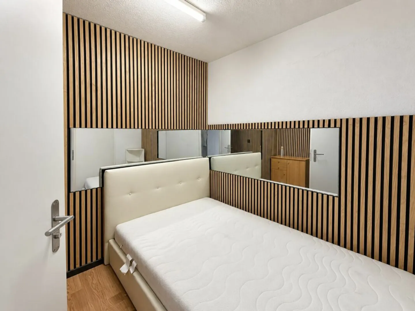 Renovation-Required Residential/Commercial Building in the Heart of Olten - Photo 11 of 13