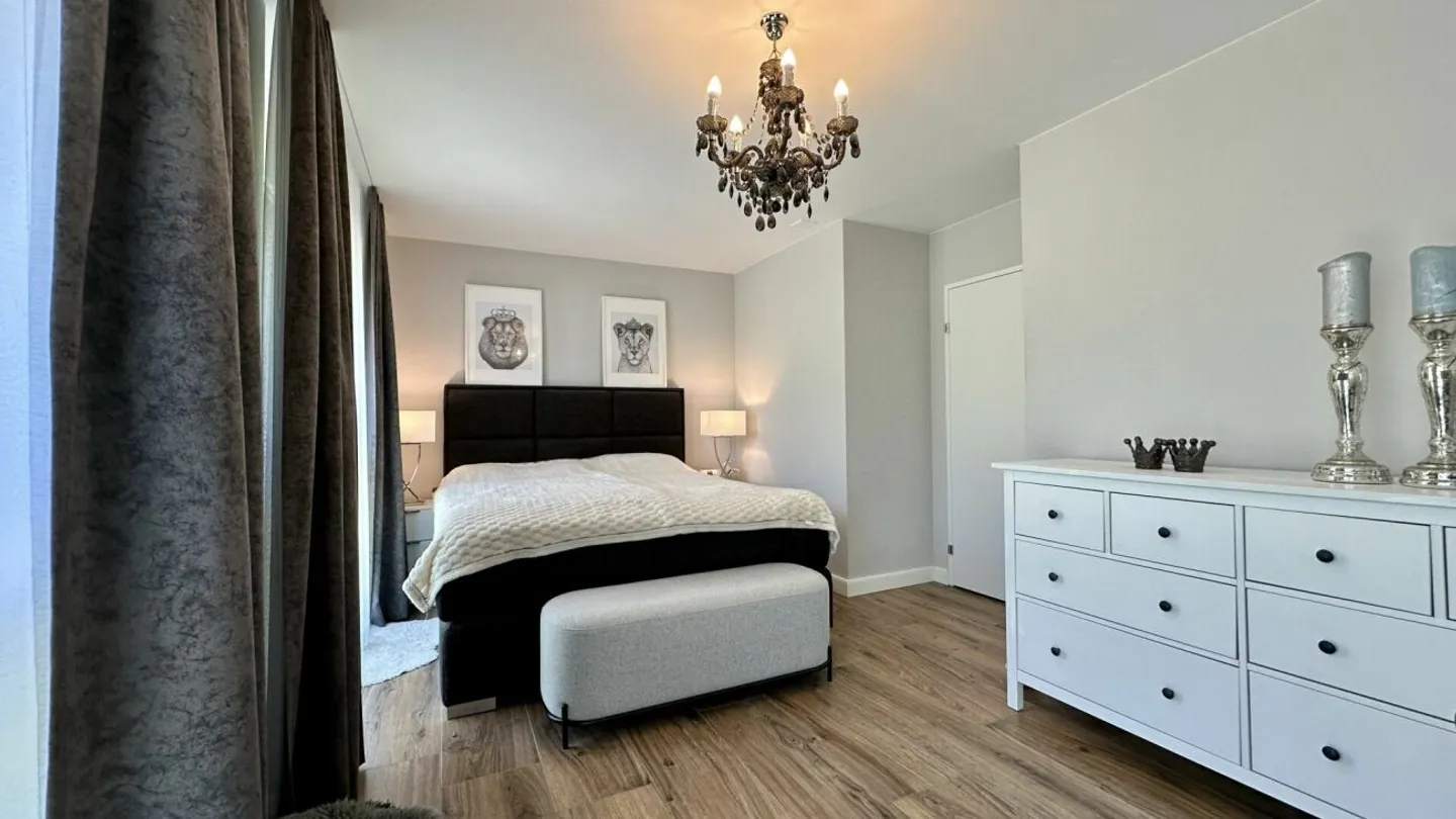 Appartamento Attico Esclusivo di 4.5 Stanze con Terrazza Panoramica di 74 m² - Foto 4 di 6