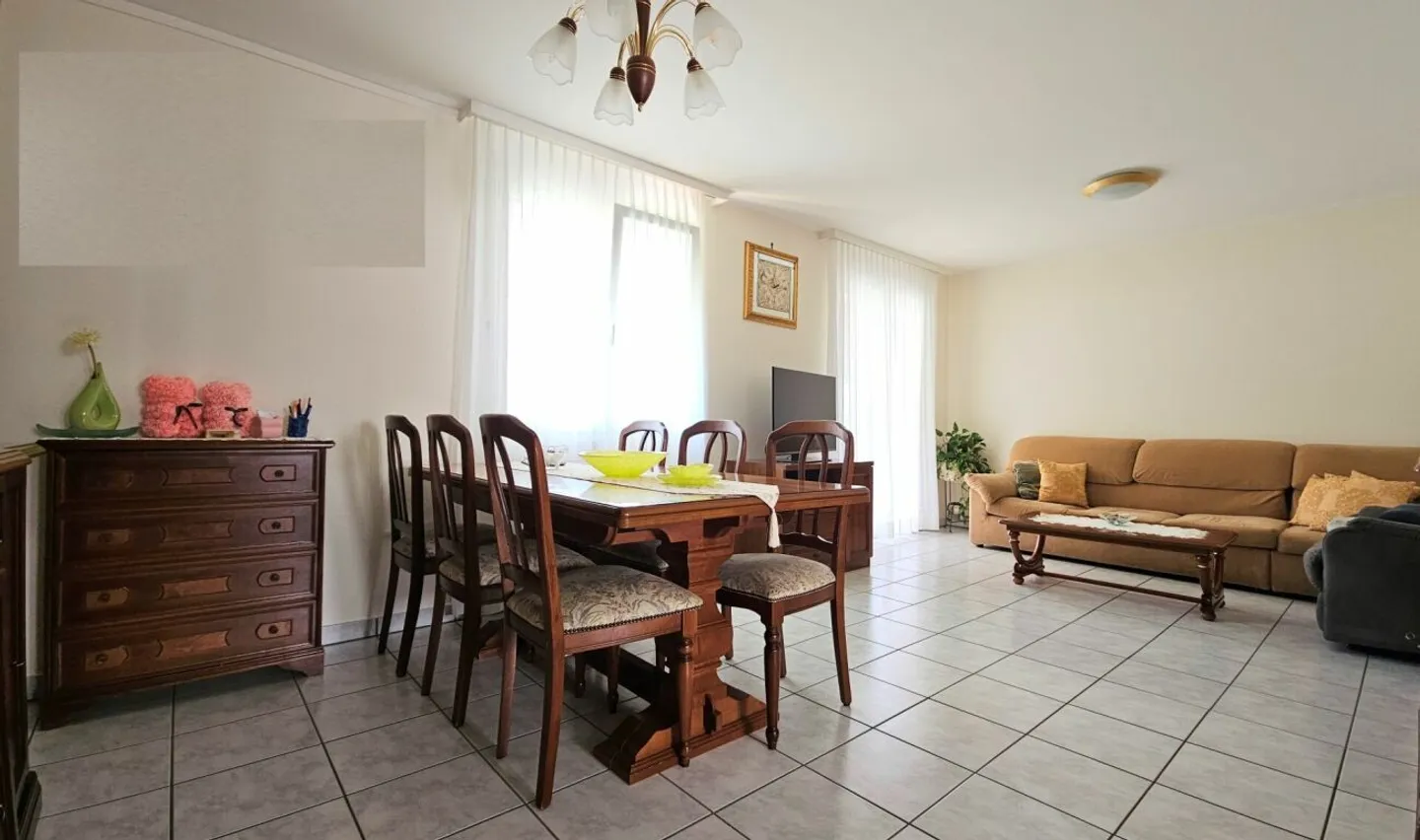 APPARTEMENT À ARBEDO AVEC GRAND JARDIN - Photo 5 sur 13