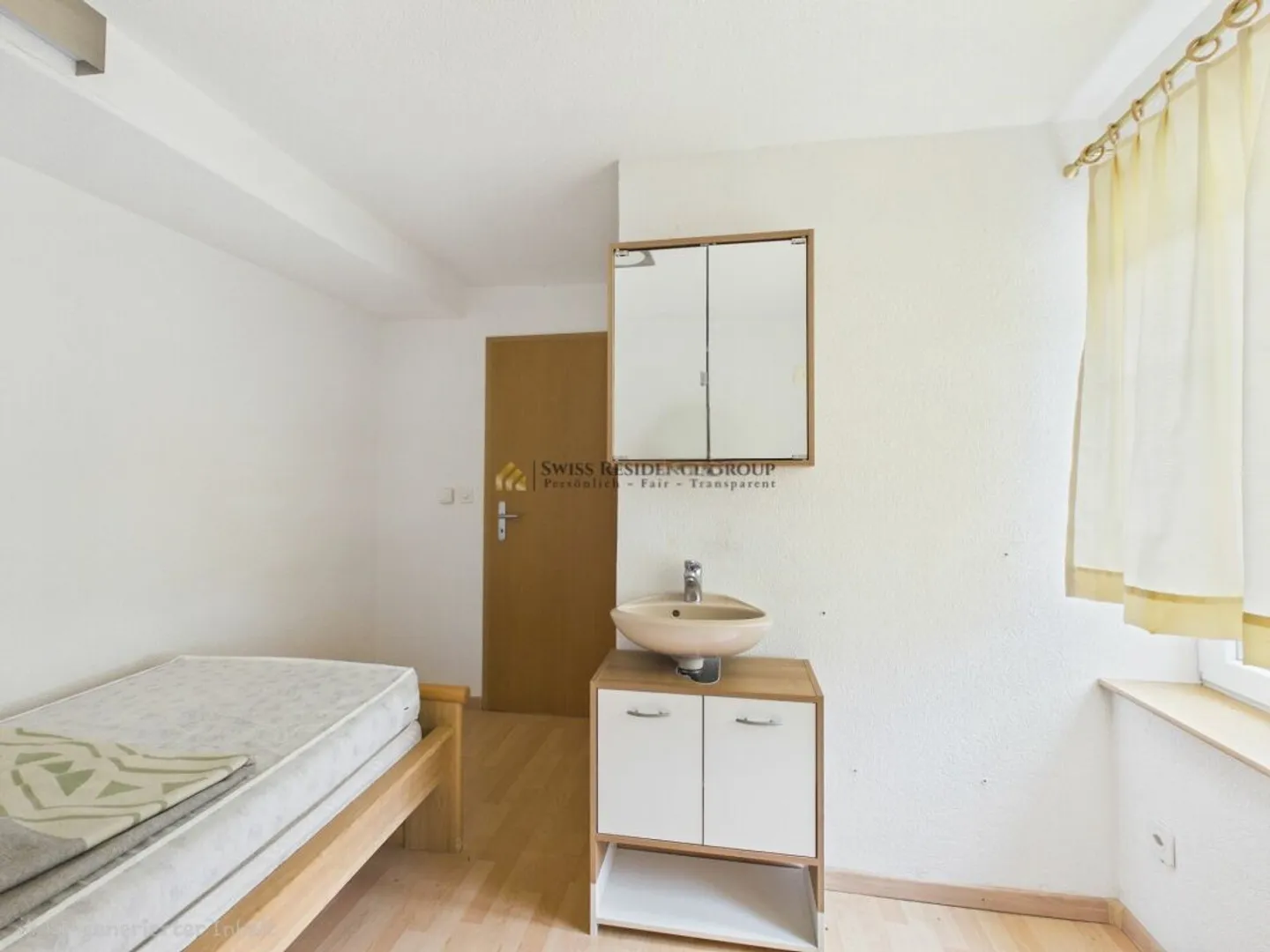 Charming 4.5-Room Terraced House in a Quiet Residential Area - Photo 12 of 13