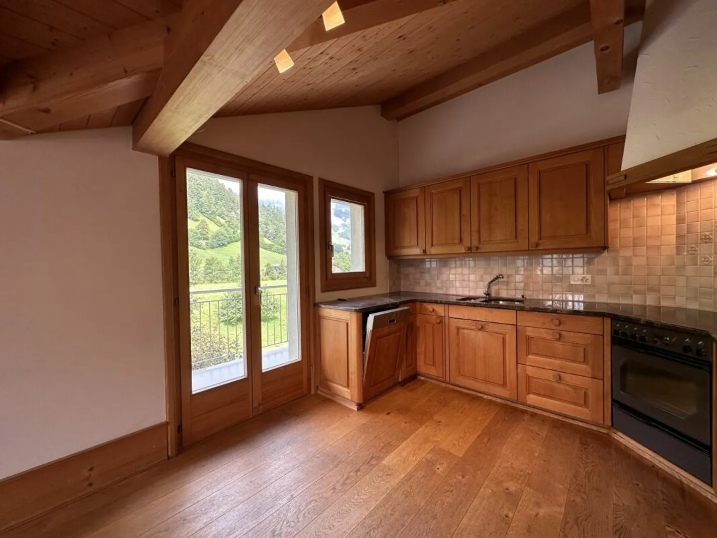 Cozy 4-Room Attic Apartment in a Two-Family House - Photo 9 of 10