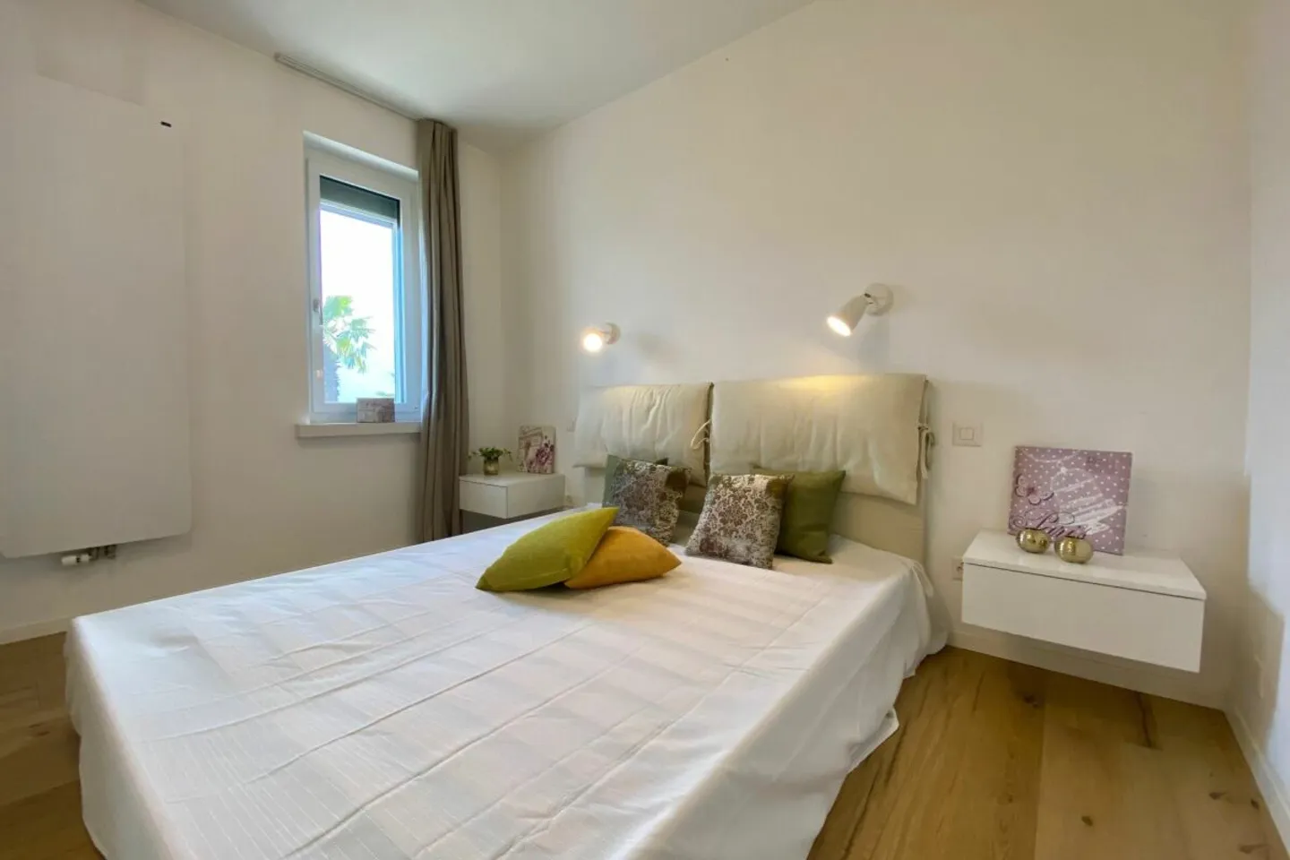 Elegante "Pied a terre" in una posizione tranquilla e soleggiata - ideale per gli utenti dei mezzi pubblici - Foto 8 di 13