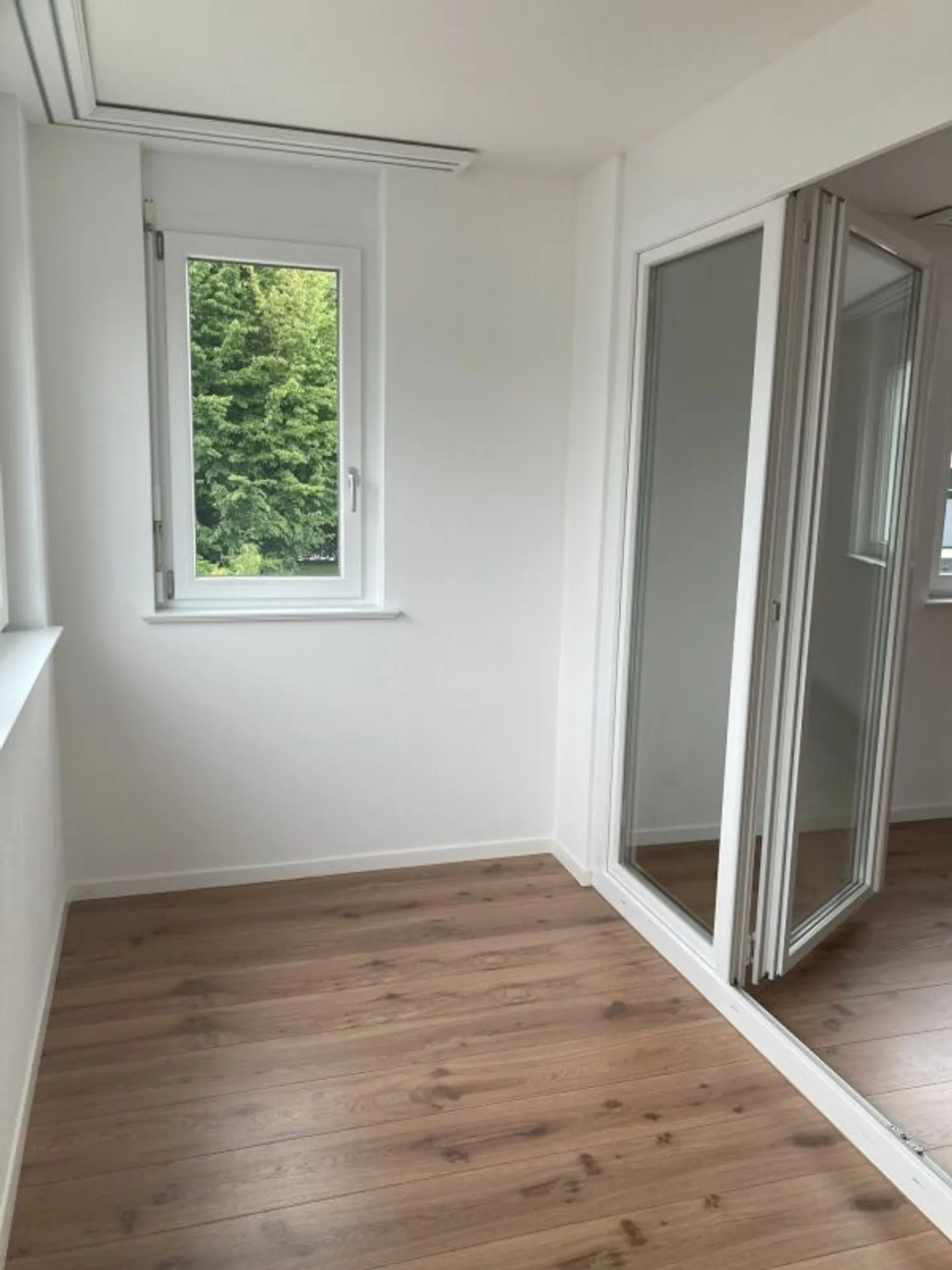 Belle, moderne appartement de 3 1/2 pièces idéal pour les navetteurs - Photo 8 sur 8
