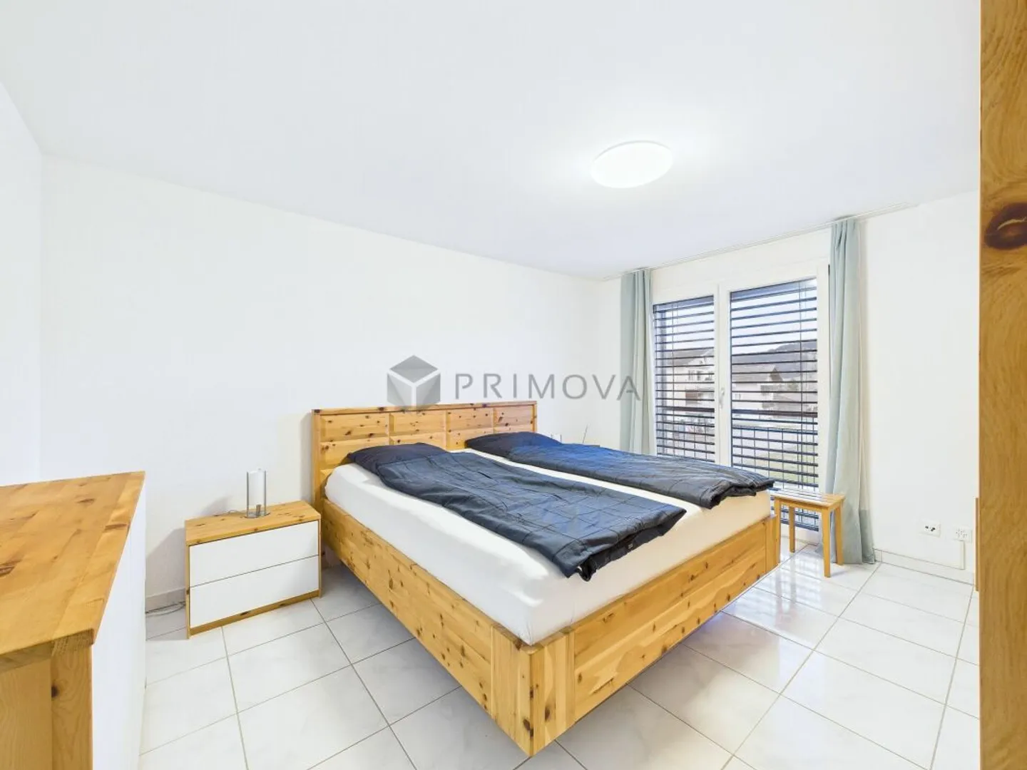 Genung from the fog? Sunny 5.5 room apartment with panoramic view over the Sihlsee. - Photo 13 of 13