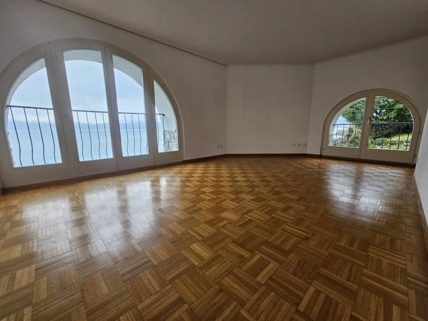 Sehr große 4,5-Zimmer-Duplexwohnung in St-Gingolph - Foto 1 von 5