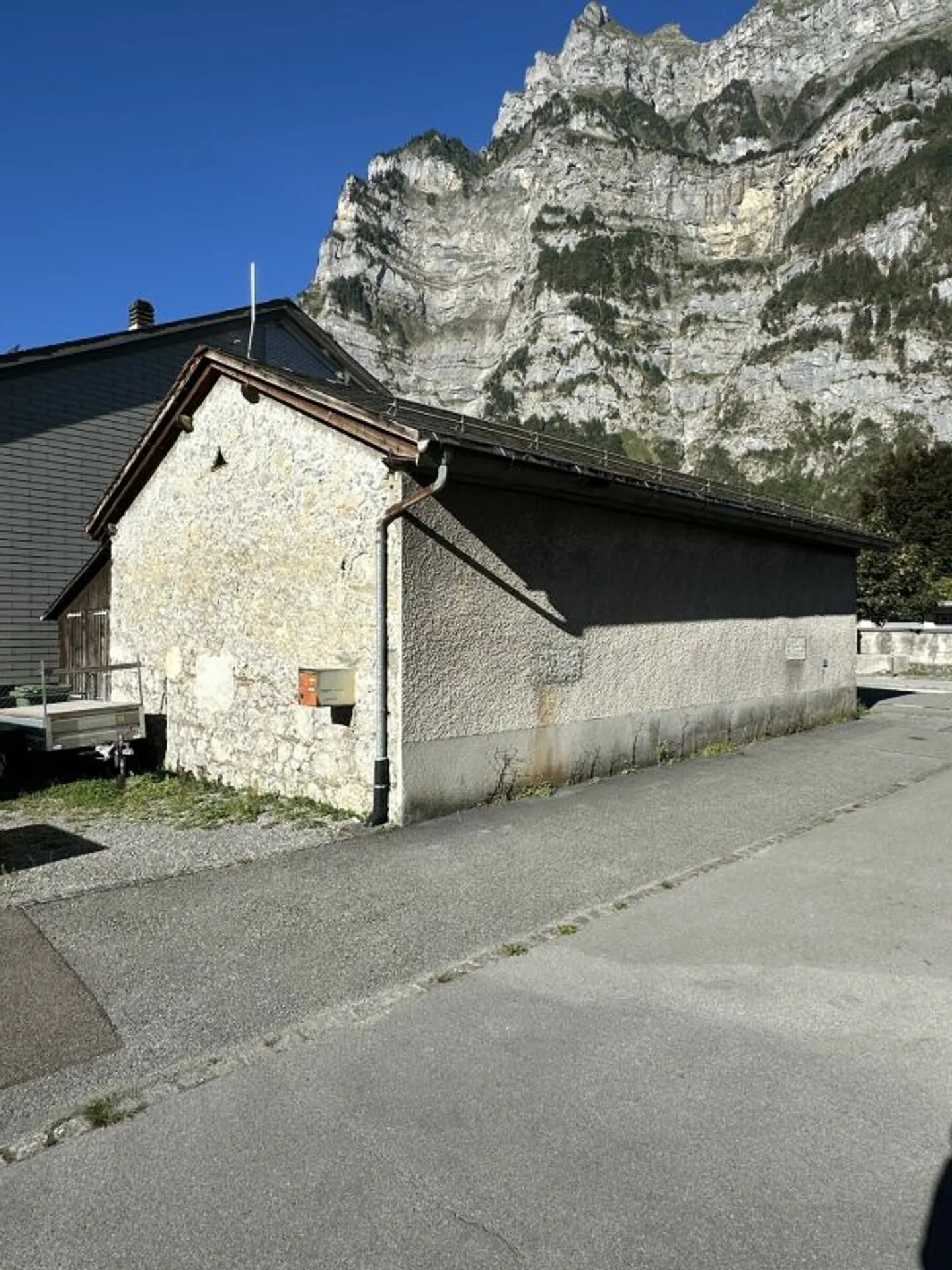 Edificio di stoccaggio funzionale a Glarona - Foto 4 di 4