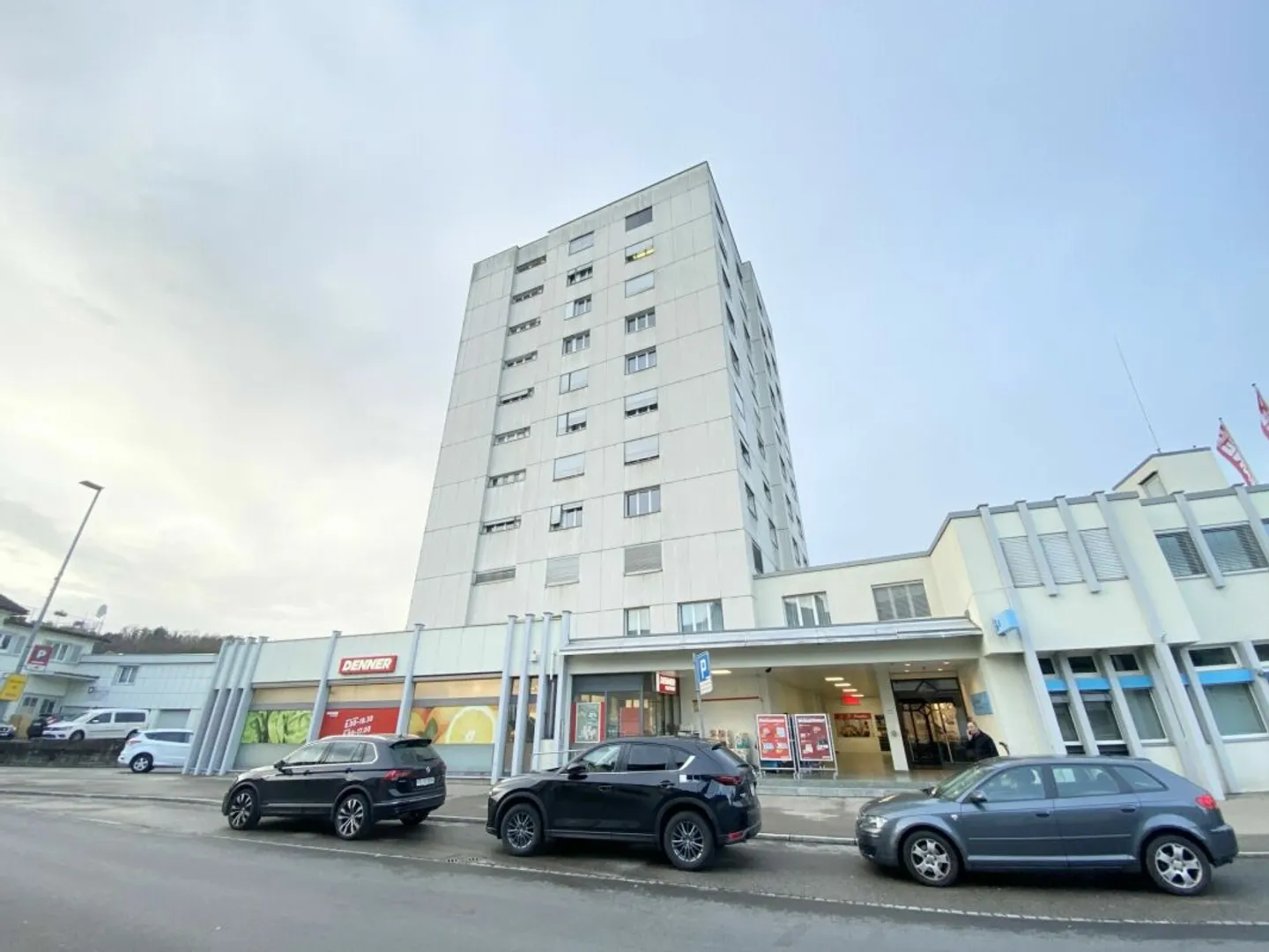 Spazio commerciale / Negozio in posizione privilegiata - Foto 3 di 8