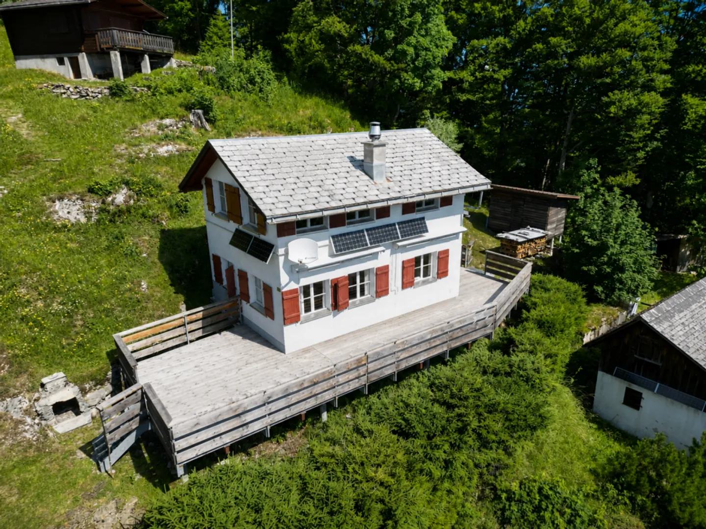 Detached holiday home with stunning views of Lake Walensee and the mountains in Näfels GL - Photo 2 of 13