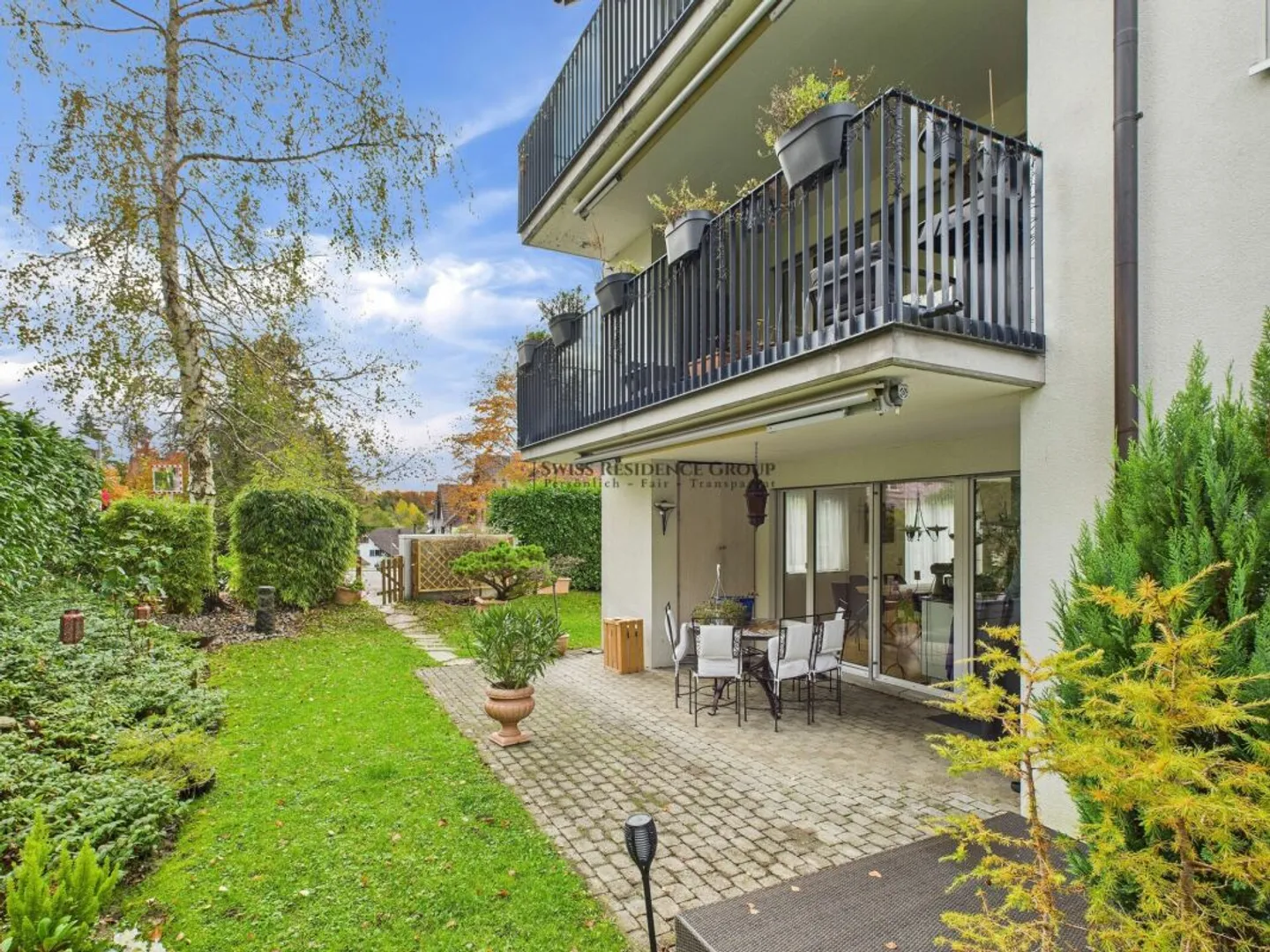 Appartement de jardin spacieux de 4,5 pièces à Bäretswil - 223 m² de jardin pour votre oasis de bien-être personnel. - Photo 1 sur 13