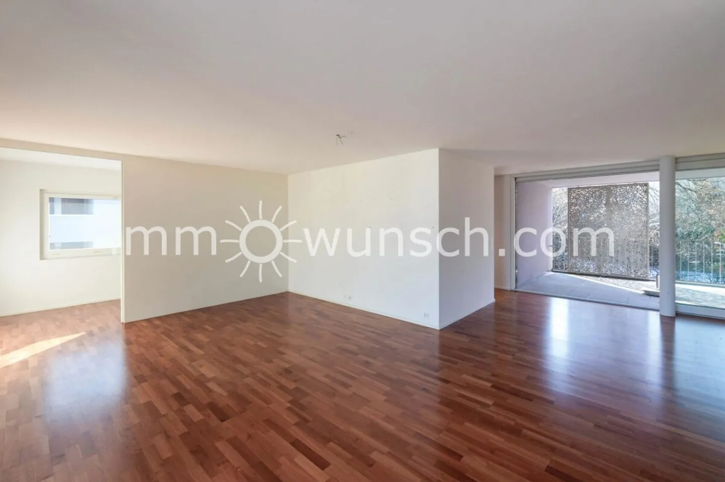 Condominio moderno e spazioso di 4 ½ stanze - Foto 7 di 11