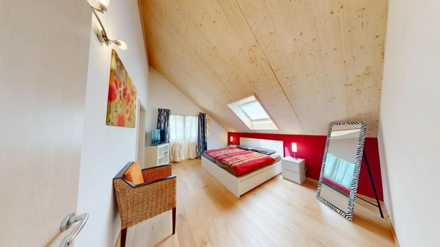 Charmantes Freistehendes Einfamilienhaus - Foto 10 von 13