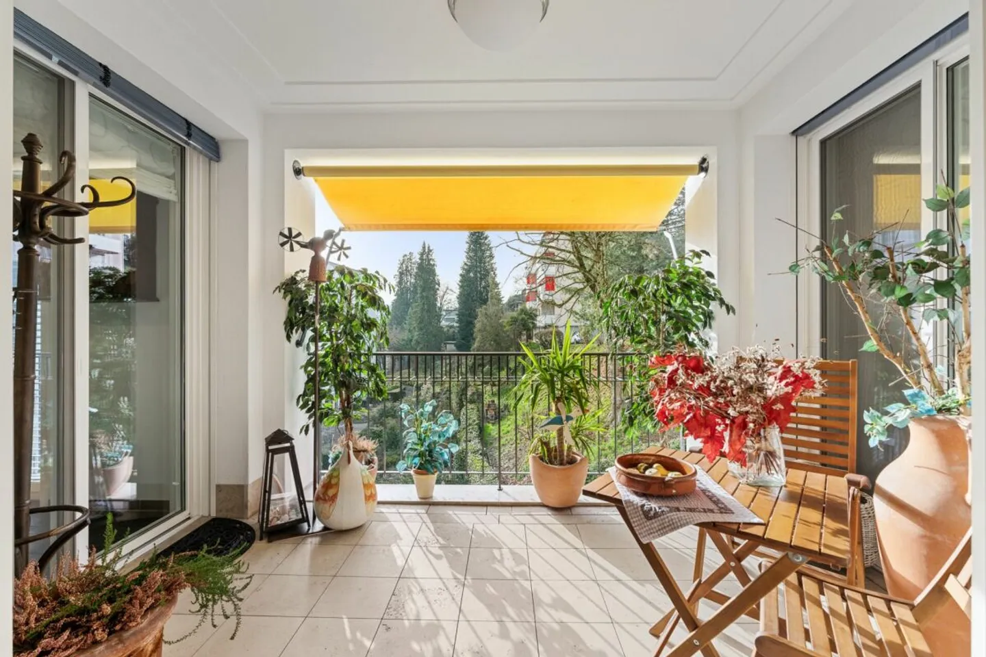 Elegantes Wohnen in der Residenz Tivoli - Exklusive Lage am Vierwaldstättersee - Photo 2 of 6