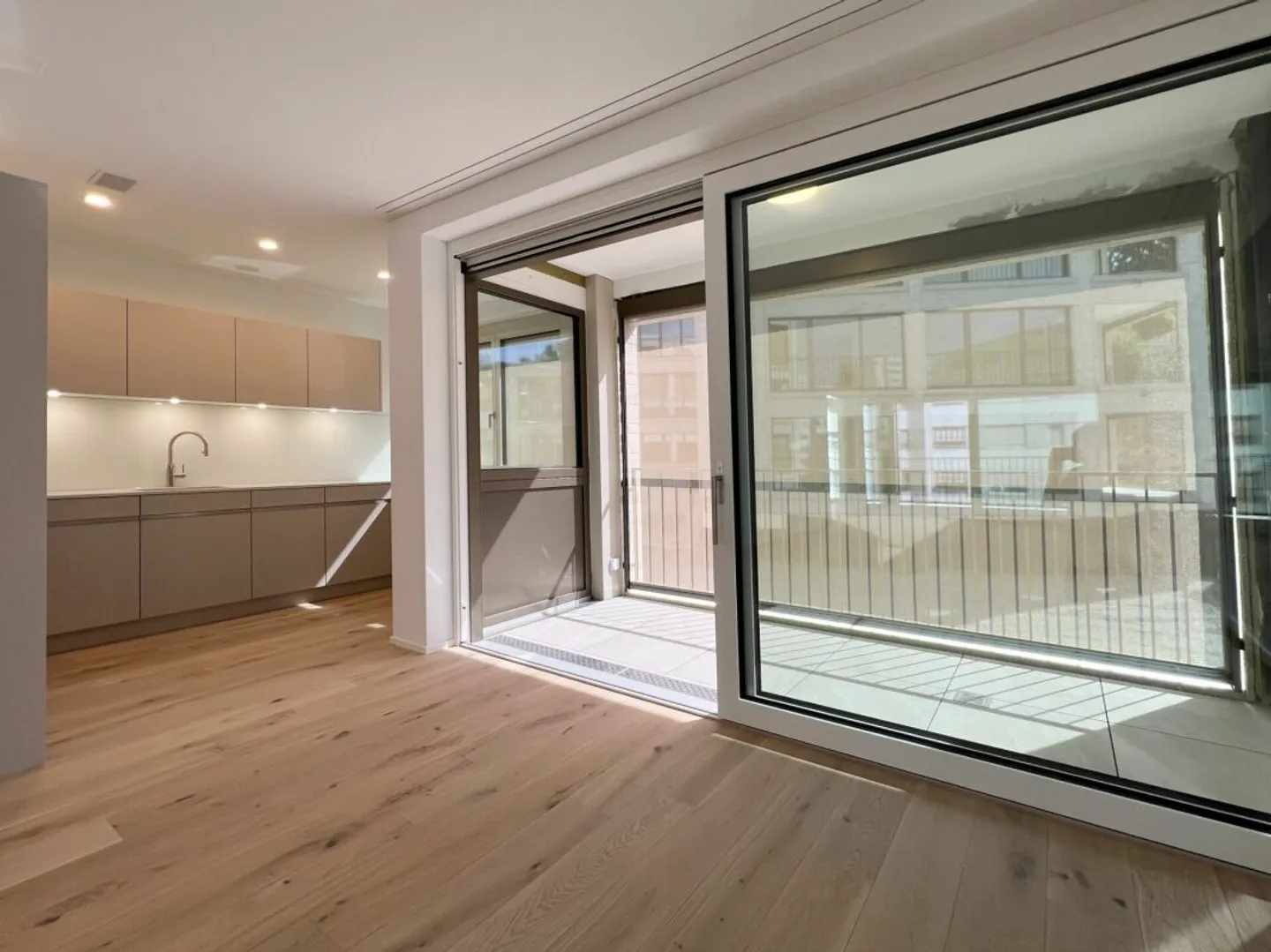 Exclusive 3.5-room new apartment with 89 m2 in Binningen - Photo 1 of 9