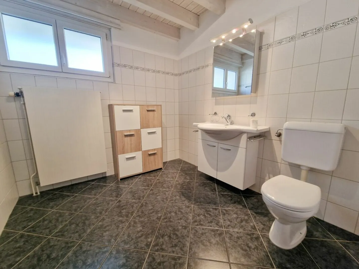 A versatile home with charm - Attractive two-family house in Bad Ragaz - Photo 12 of 13