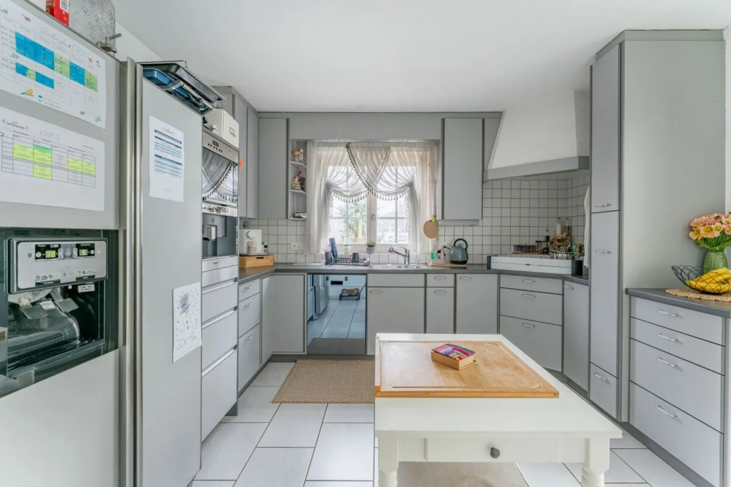 Geräumige 7- Zimmer Villa an der Landwirtschaftszone - Foto 8 di 13