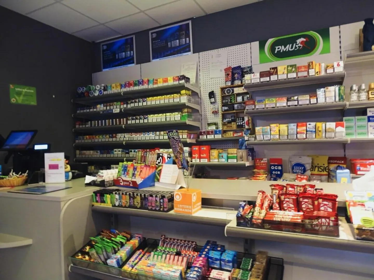 Magasin dans un centre commercial - Photo 1 sur 4