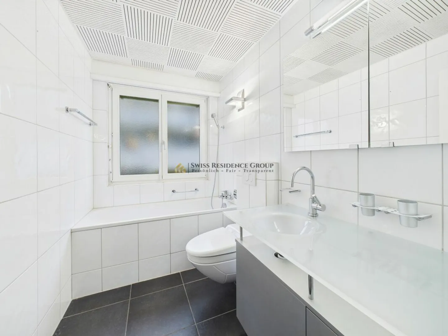 Vivere soleggiato e fiscalmente vantaggioso: Casa unifamiliare in una posizione tranquilla - Foto 7 di 13