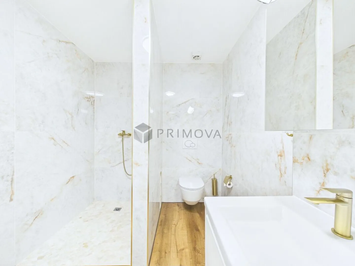 Maison de ville fraîchement rénovée avec espace jardin personnel ! - Photo 6 sur 13