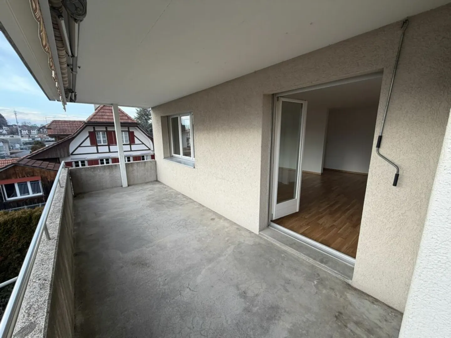 Appartement lumineux de 4.5 pièces avec grand balcon - Photo 13 sur 13