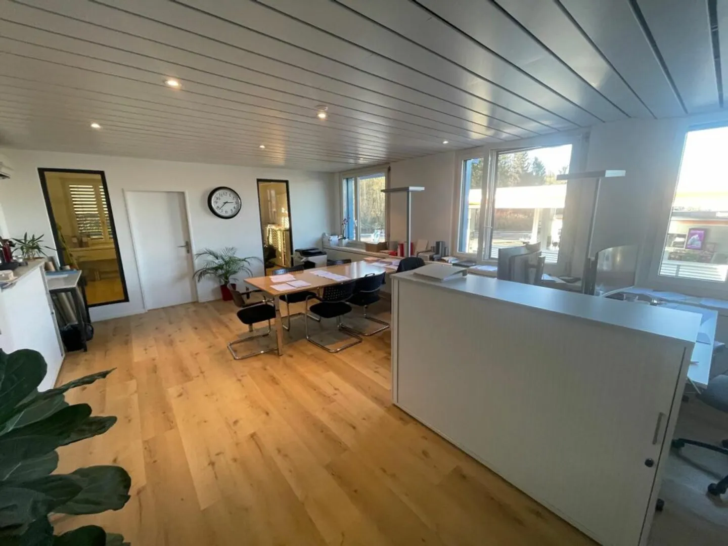 Exclusive office space for rent - Zürichstrasse 110b, Adliswil - Photo 3 of 6