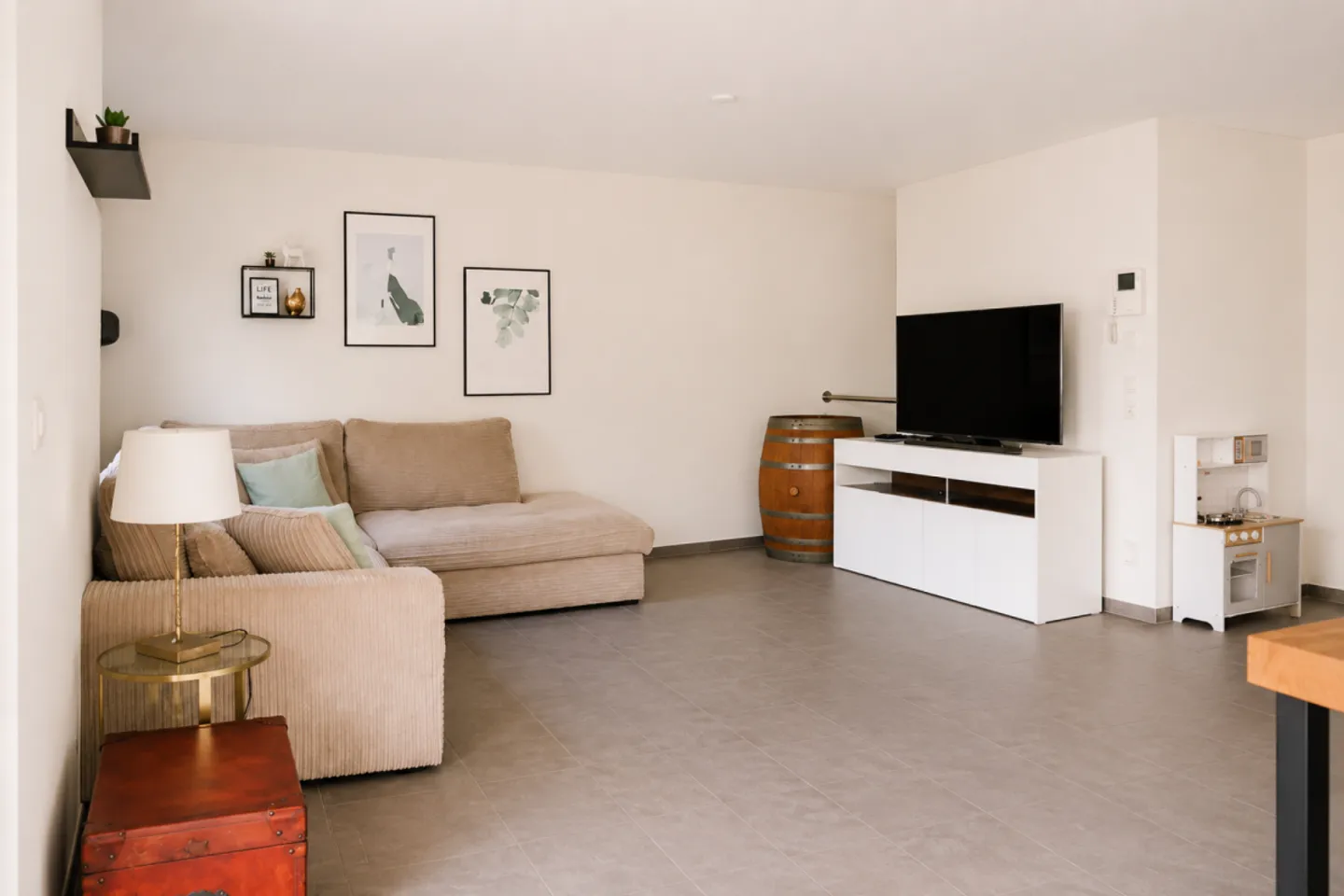 Geräumige Wohnung mit Garten - Foto 3 von 13