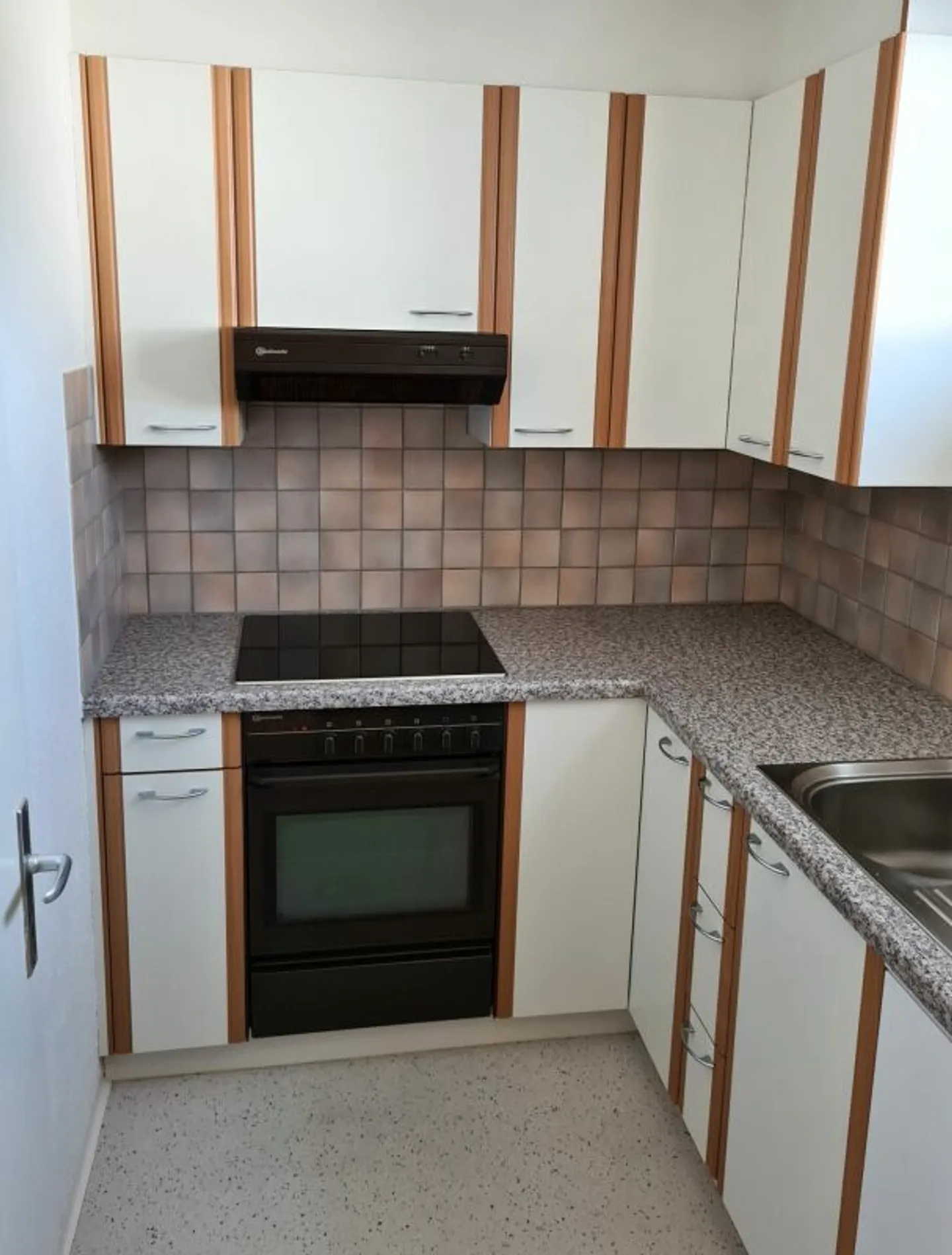 Situato in posizione centrale, ideale per single e pendolari - Foto 4 di 8