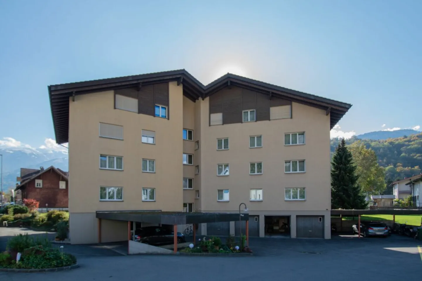 Zentrale 4.5-Zimmer Attique - Foto 11 von 12