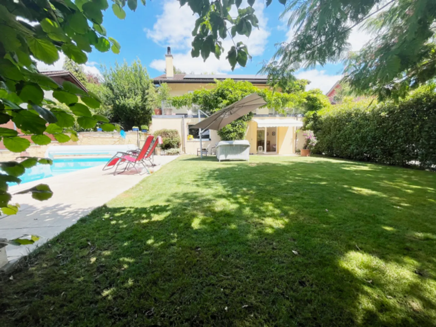 Wunderschöne Villa mit Pool in Valeyres-sous-Montagny - Foto 7 von 13