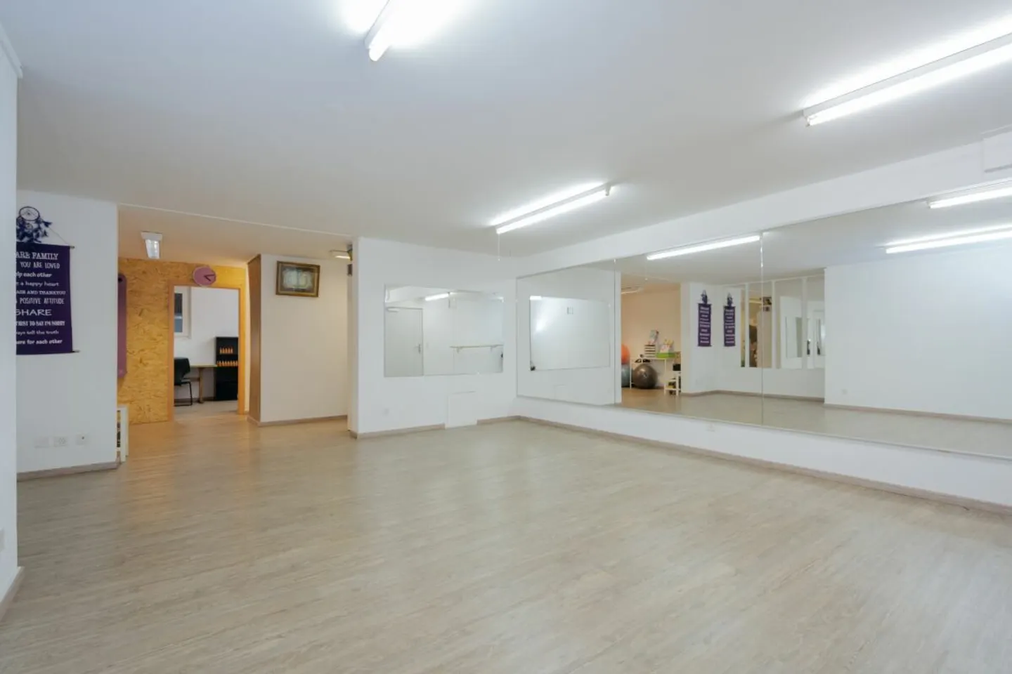 Vielseitige Gewerbefläche in Hausen AG - Foto 2 von 9