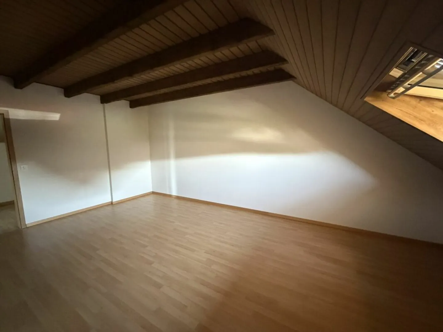 Geräumige 4,5 Zimmer Wohnung - Foto 11 von 13