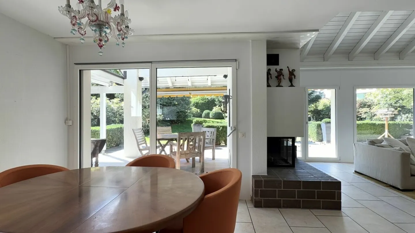 More Space than Usual: Spacious Family House in the Best Location in Bassersdorf - Photo 9 of 13