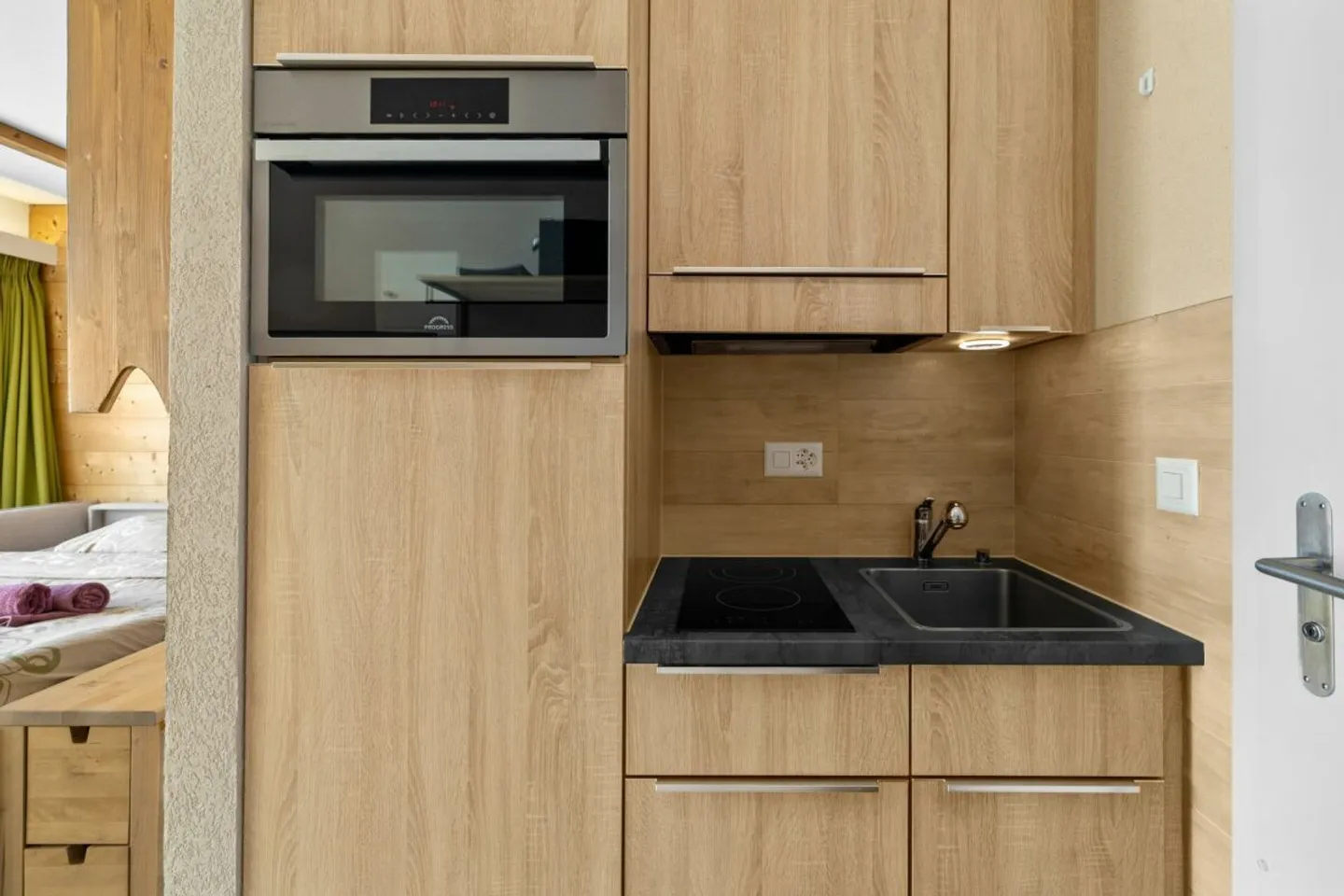 Appartement ski-in ski out de 1.5 pièces - Photo 8 of 10