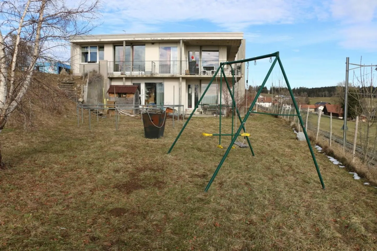 Individual Villa with 7 Rooms in the Woods - Photo 1 of 10