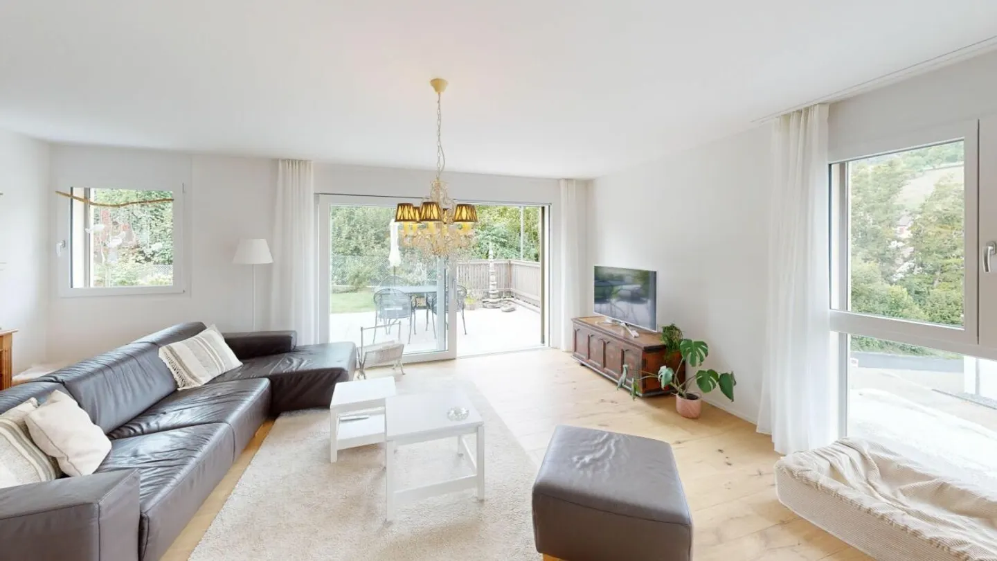Neuwertig & vielseitig: Eigentumswohnung mit Balkon und 2 Sitzplätzen - Photo 5 sur 13