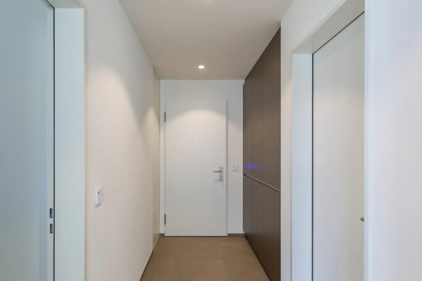FELDPARK | Exclusive 3.5-room apartment in owner-occupied standard in a central location in Lachen SZ - Photo 5 of 13