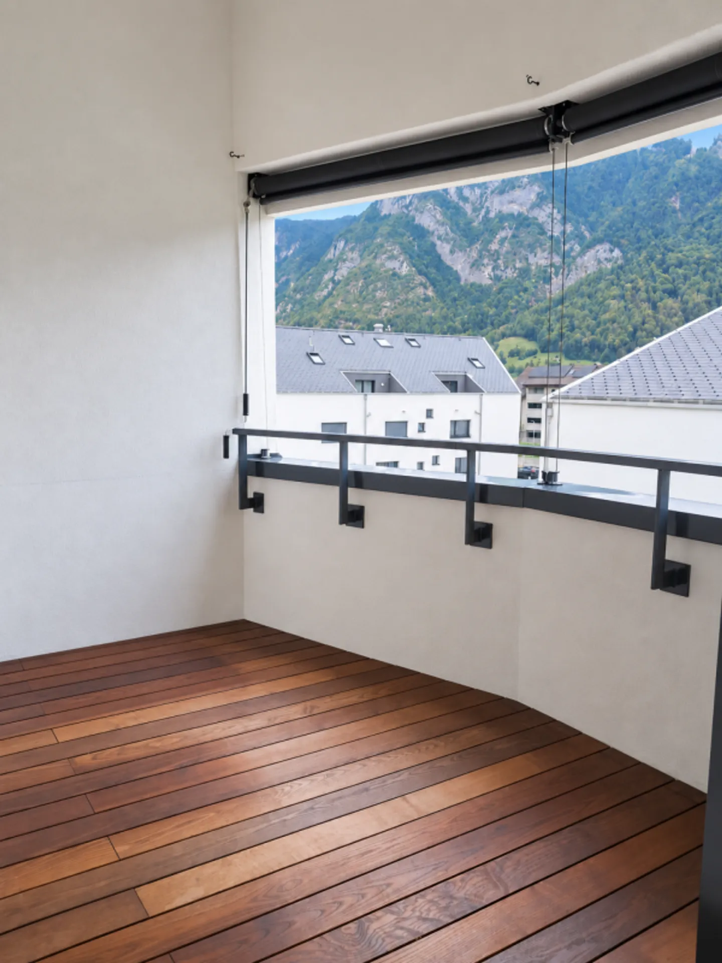 Moderne Wohnung mit Galerie - Foto 8 von 9