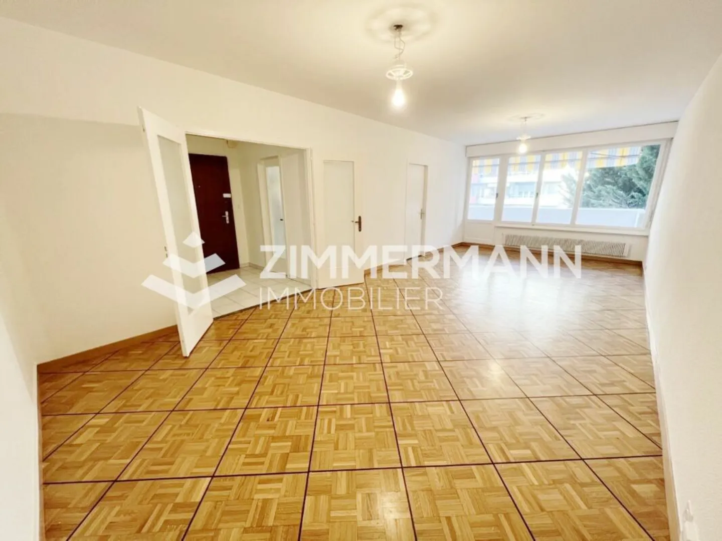 Charmilles - Appartamento di 5,5 stanze con balcone! - Foto 4 di 8